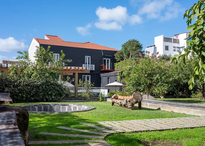 Out Of The BlueHostel